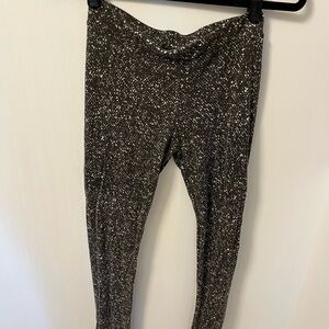 Brandy Melville Black and White Patterned Leggings